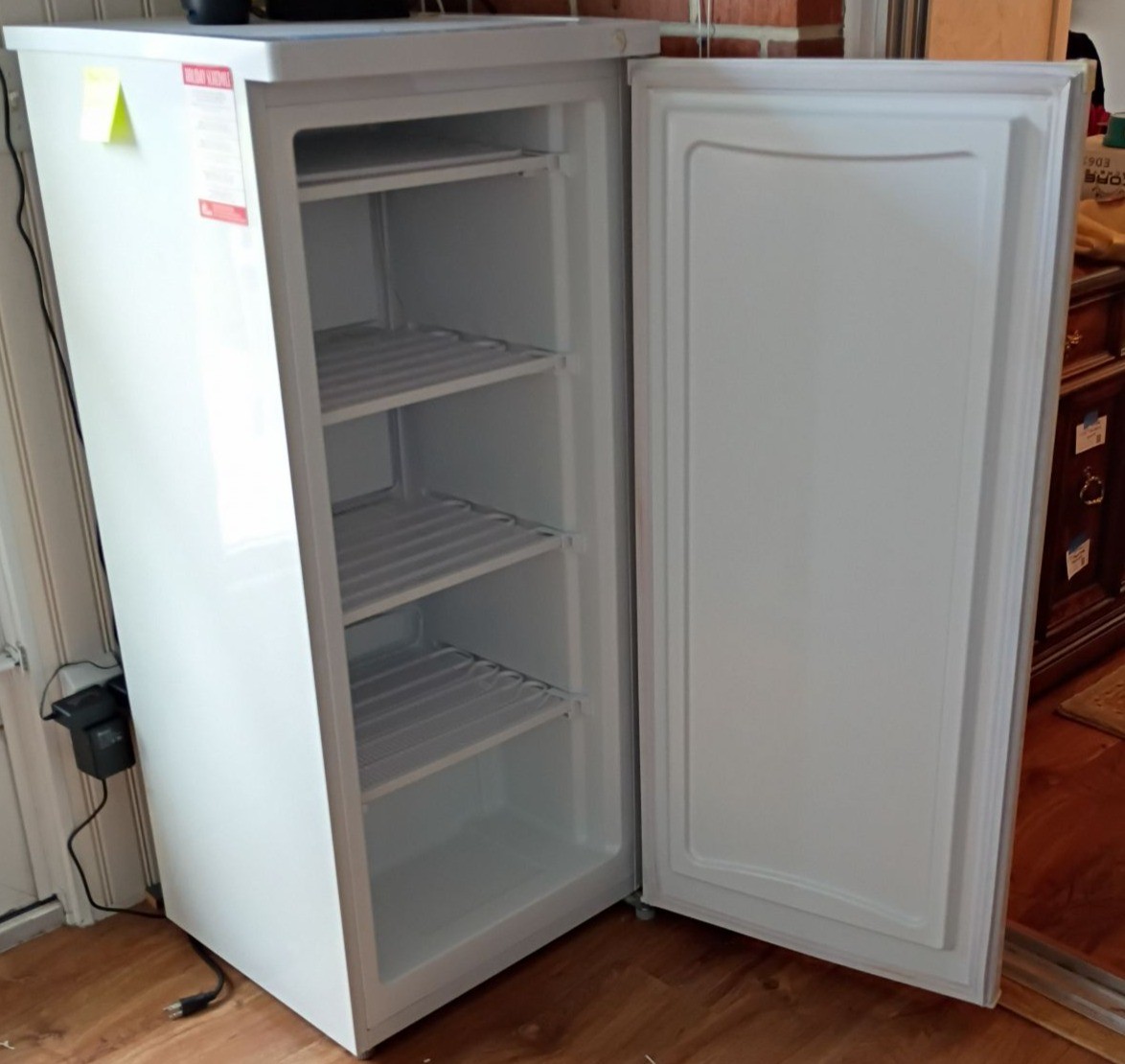 Upright Freezer - image 3 of 4