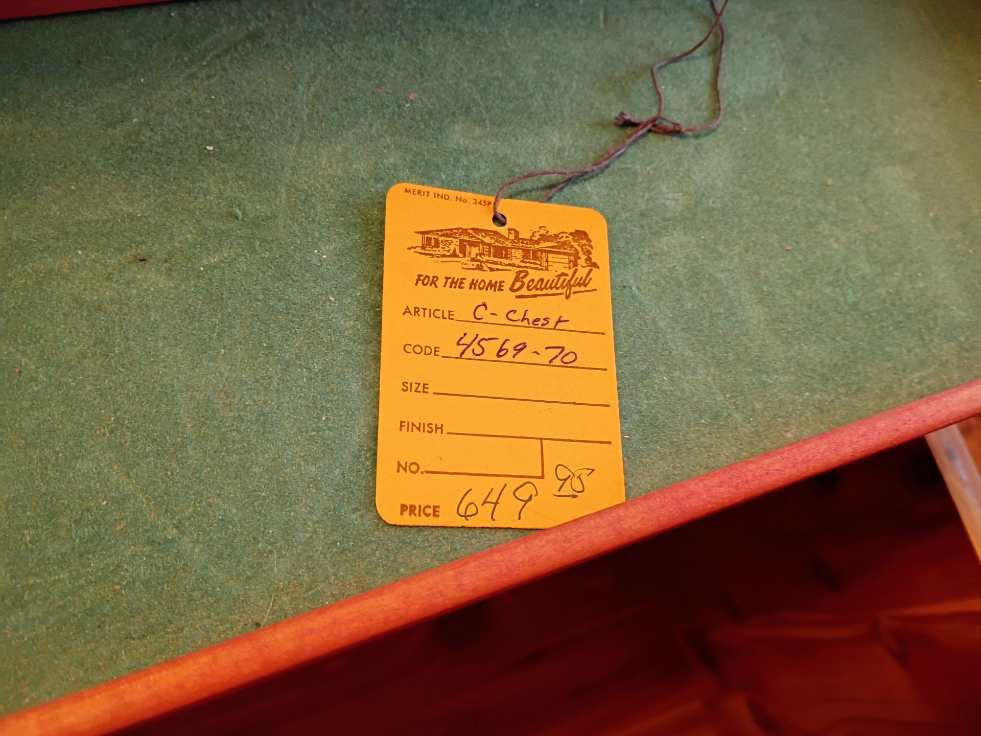 Lane Cedar Chest  - image 7 of 9