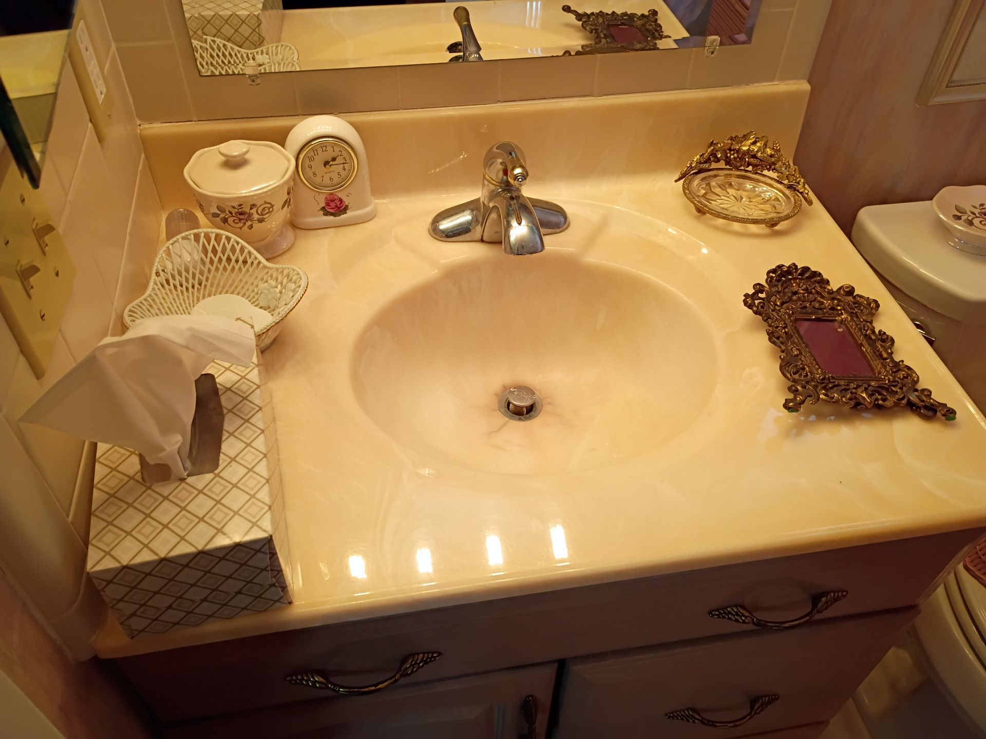 Bathroom Decor and Accessories Set - image 3 of 6