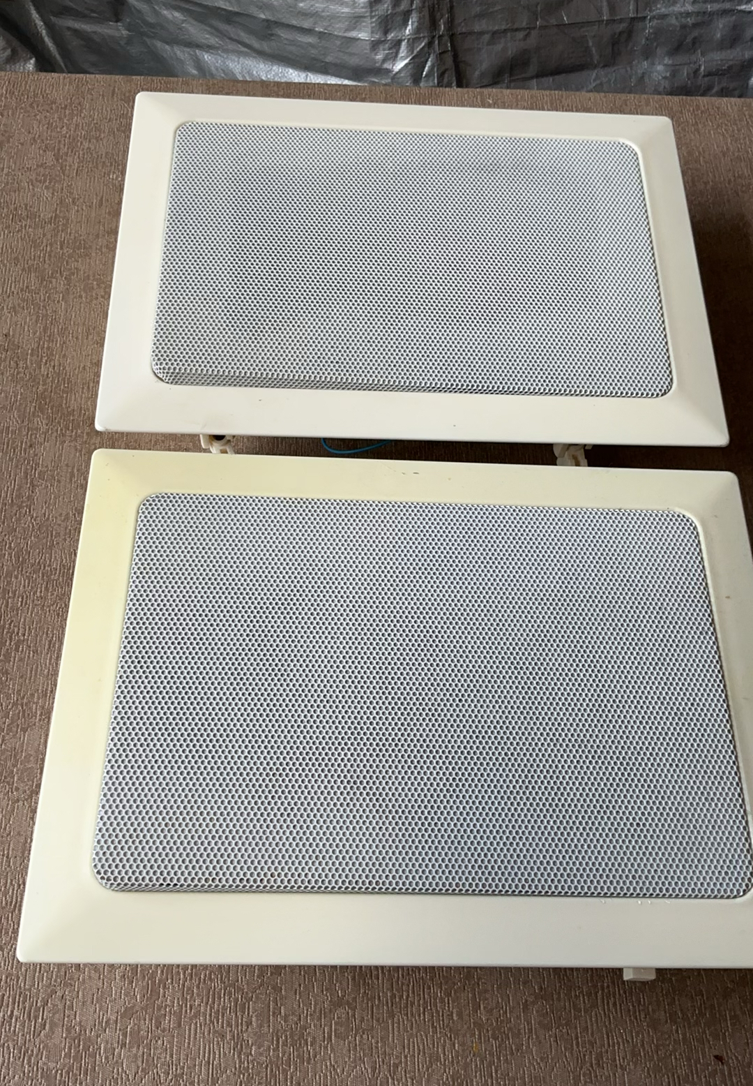 Optimus In-Wall 6.5-Inch 2-Way Speaker System with Grilles - image 3 of 3