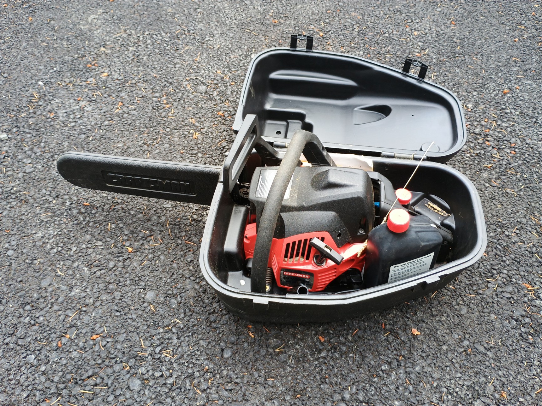 Craftsman gasoline chainsaw - image 1 of 6