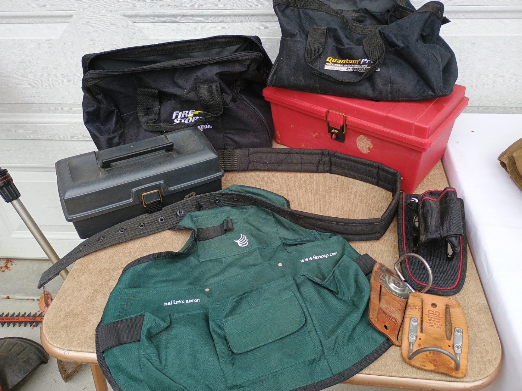 Tool boxes, bags, and accessories - image 1 of 7