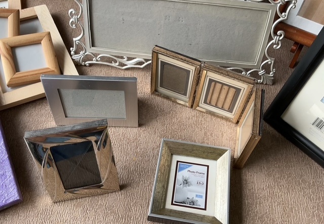 More Picture Frames - image 3 of 5