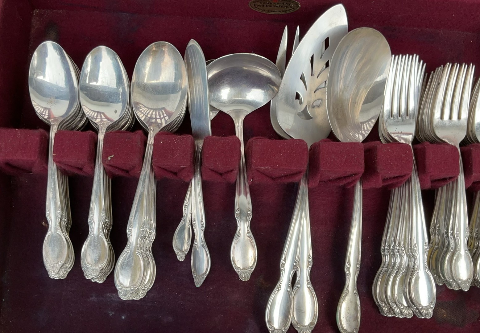 King Edward Silverplate Flatware Set in Wooden Chest - image 3 of 5