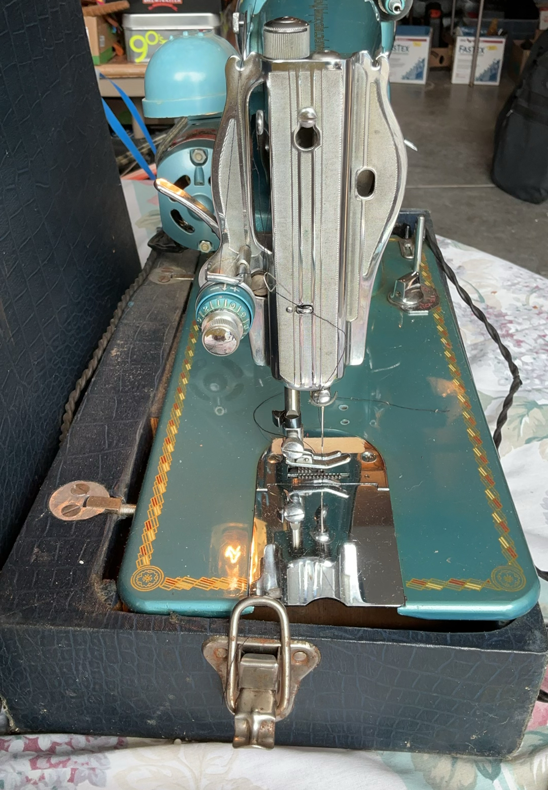 Vintage Premier 100 Deluxe Sewing Machine with Motor in Case - image 6 of 8