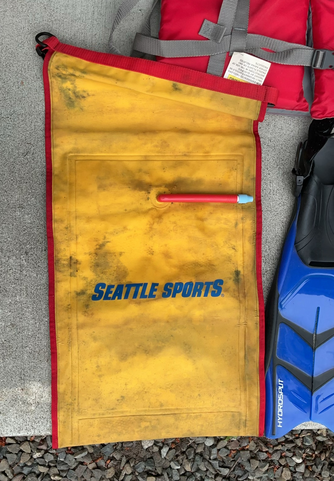Adult snorkeling gear set with fins, mask, snorkel, and life vest - image 6 of 8