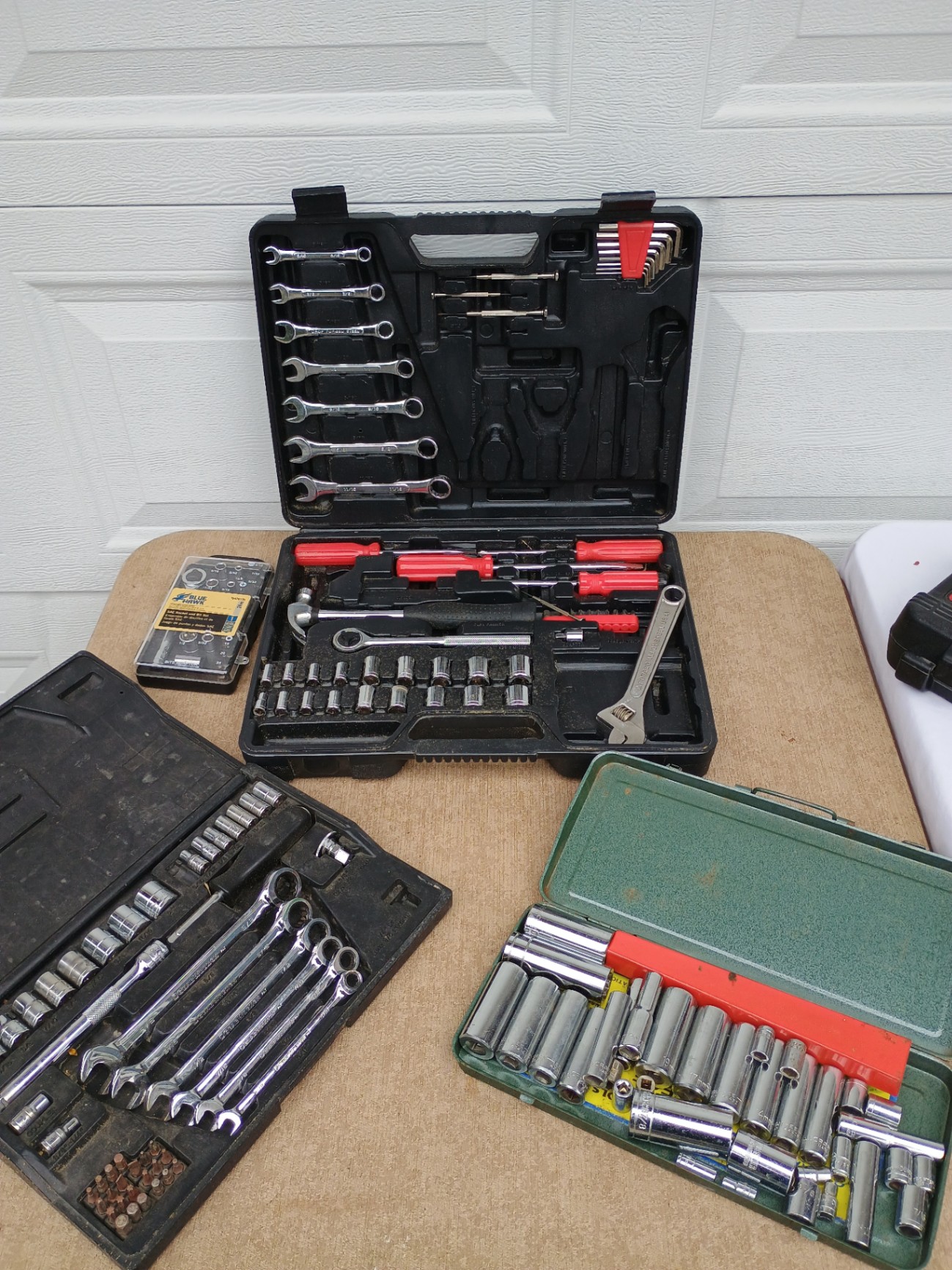 Assorted socket sets and hand tools - image 1 of 4