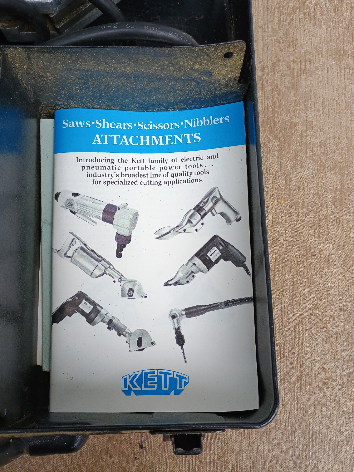Kett sheet metal shears  - image 2 of 3