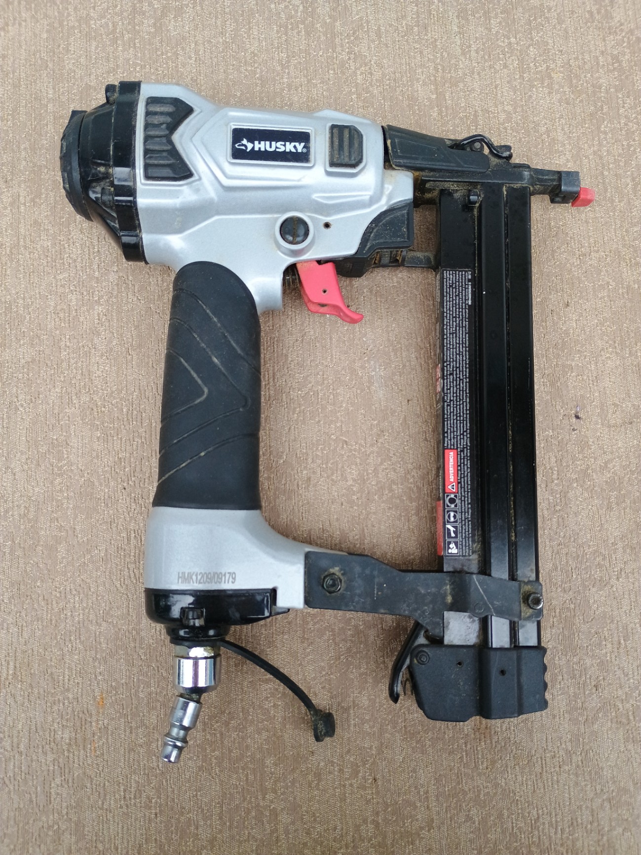 Husky pneumatic nail gun/stapler - image 1 of 4