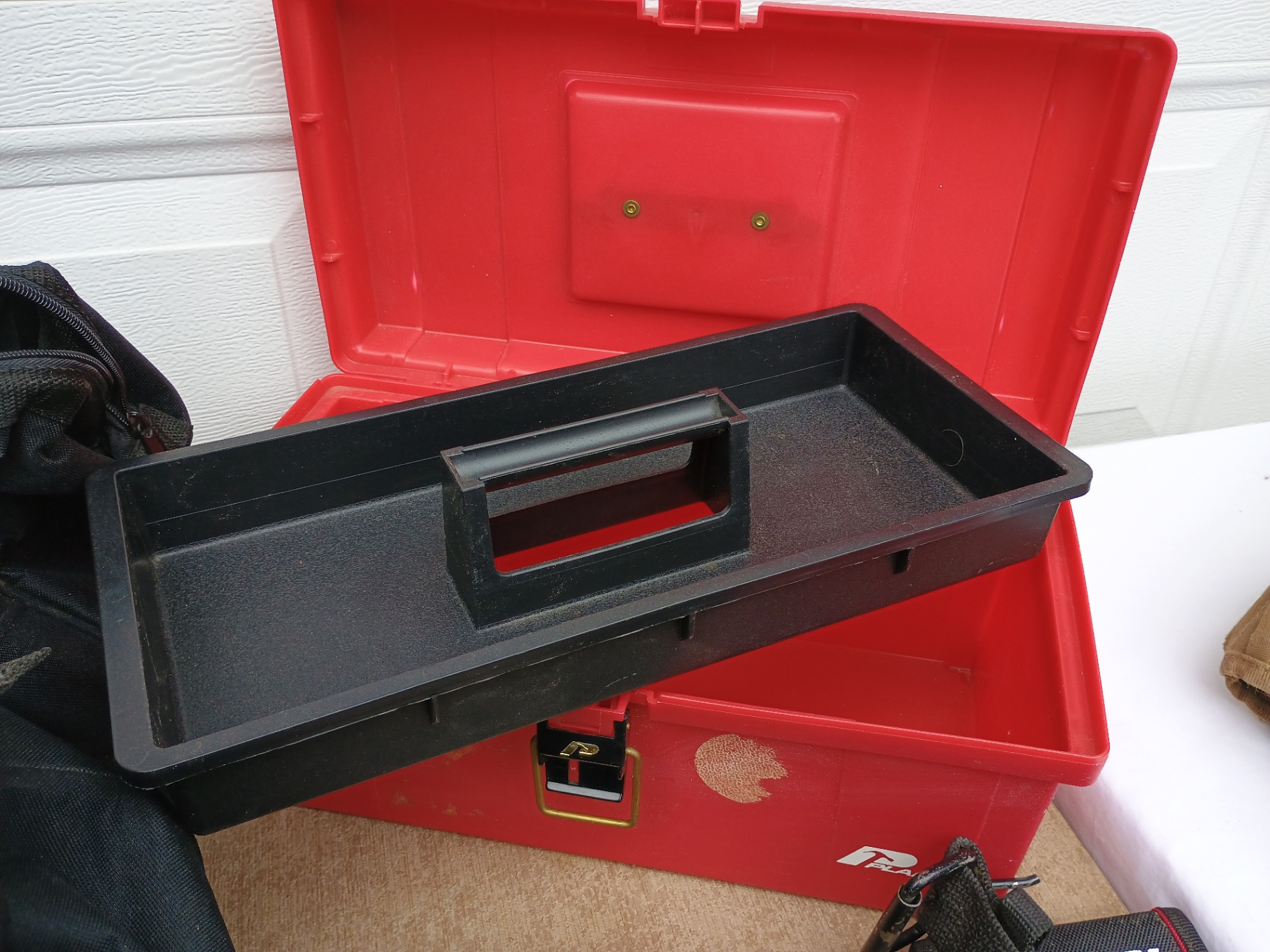 Tool boxes, bags, and accessories - image 7 of 7