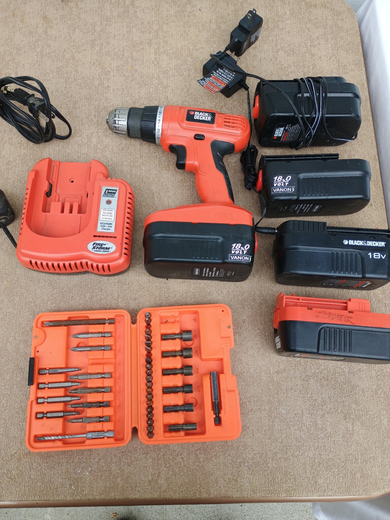 2 18v black and decker drills - image 1 of 8