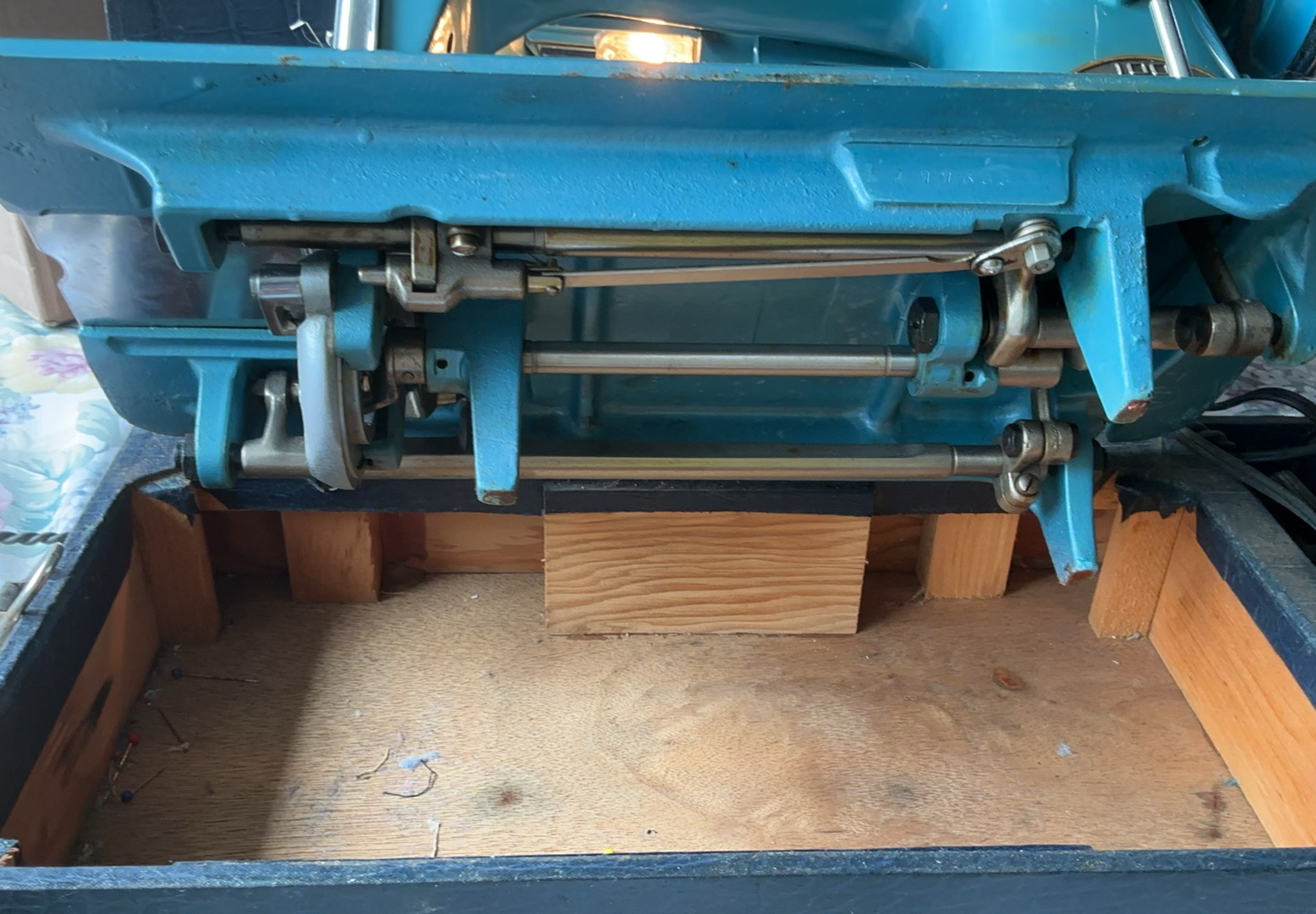 Vintage Premier 100 Deluxe Sewing Machine with Motor in Case - image 8 of 8
