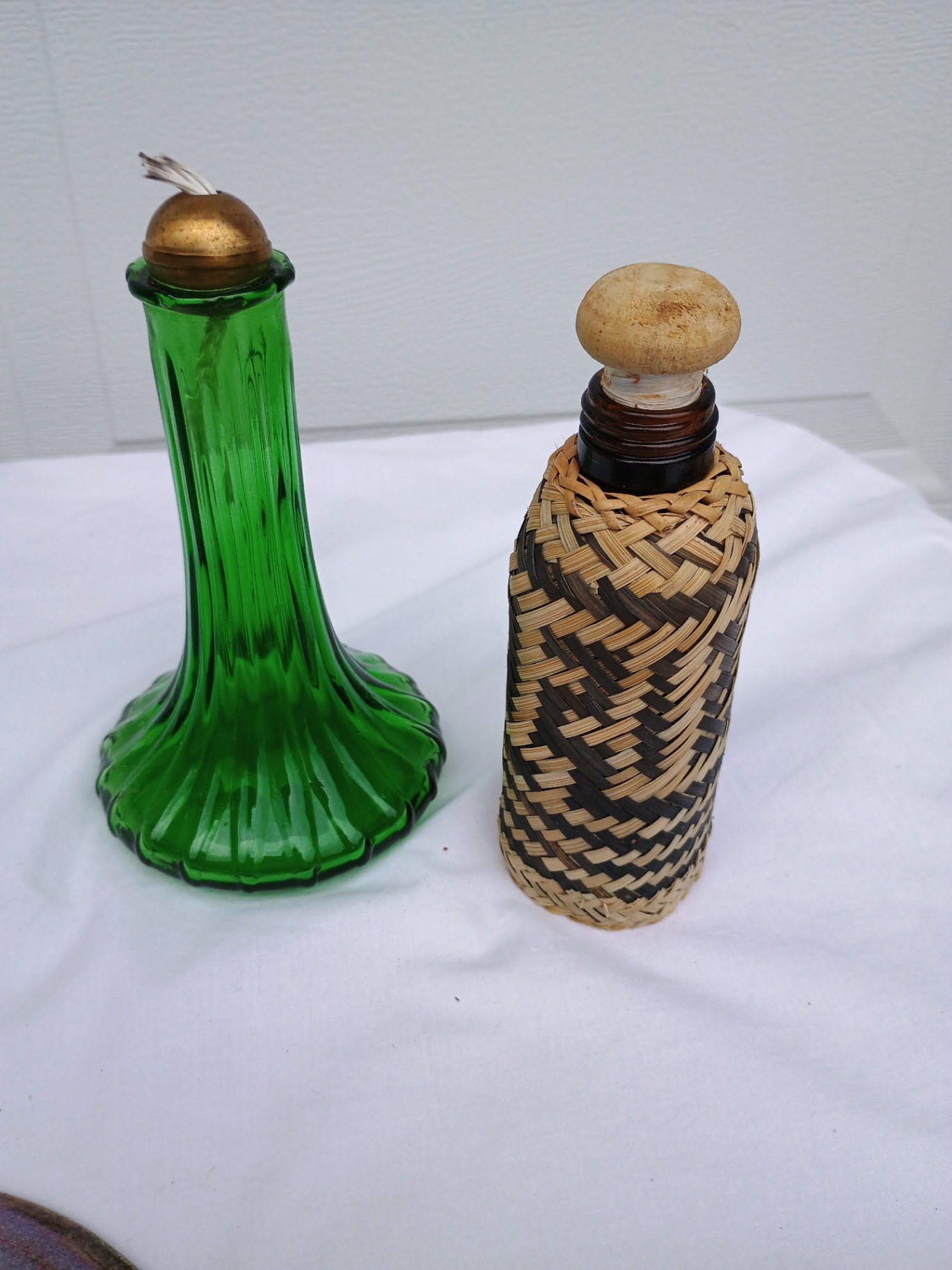 Assorted bowls, plates, cups and bottles - image 10 of 10
