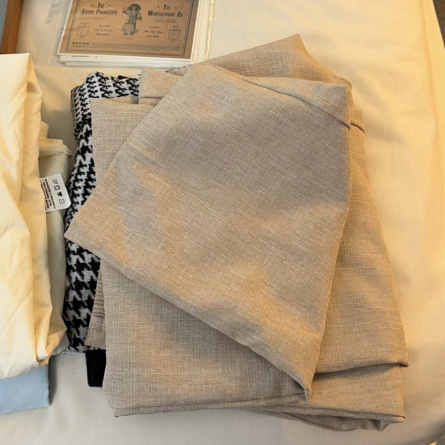 Assorted Bedding, Curtains, and Clothing Items - image 3 of 11