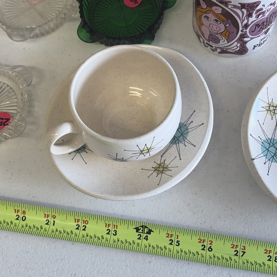Assorted Seashells, Glass Dishes, and Ceramic Serving Pieces - image 6 of 14