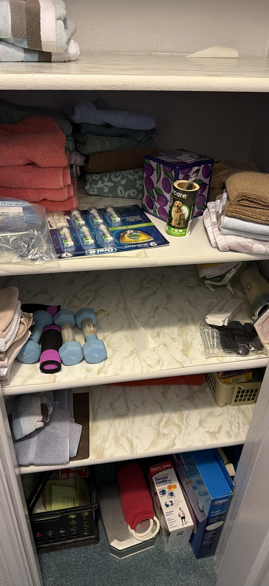 Towels, Exercise Weights, Oral-B Brush Heads, and Household Items - image 1 of 6