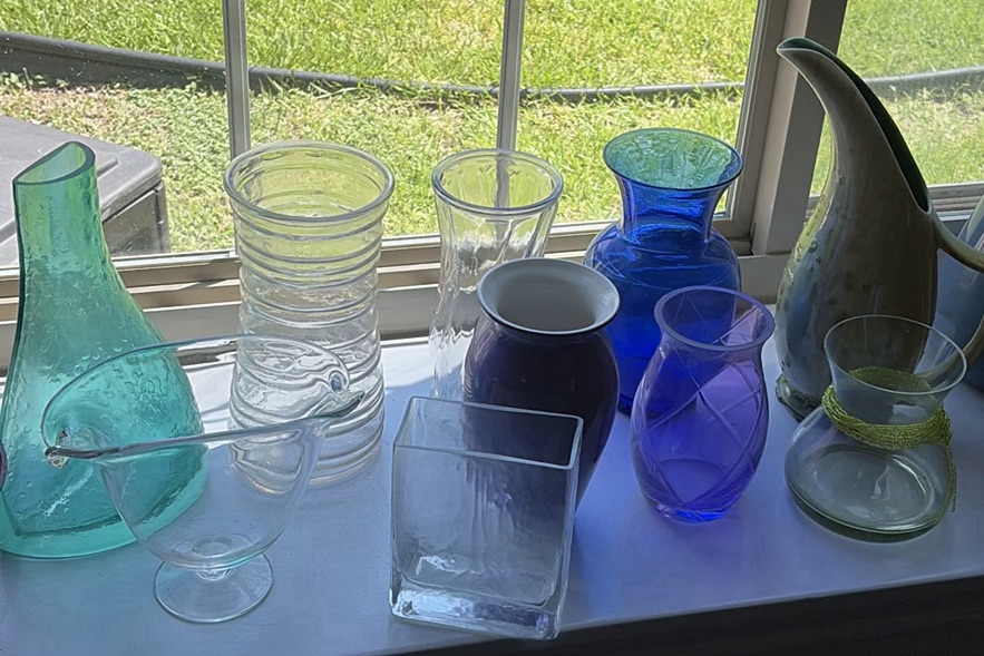 Collection of Decorative Glassware, Vases, and Ceramic Containers - image 5 of 10