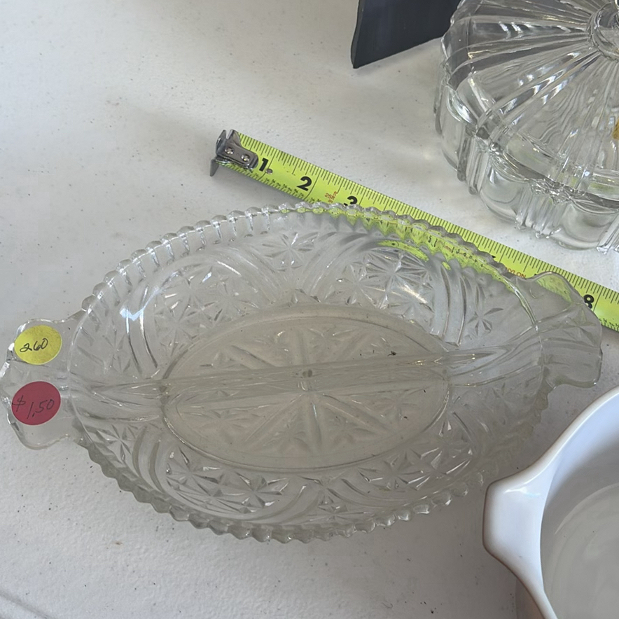 Assorted Glassware and Kitchen Serving Pieces - image 4 of 9