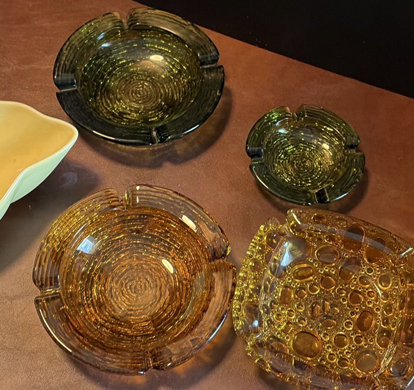 Assorted Glass and Ceramic Serveware and Decorative Pieces - image 8 of 10