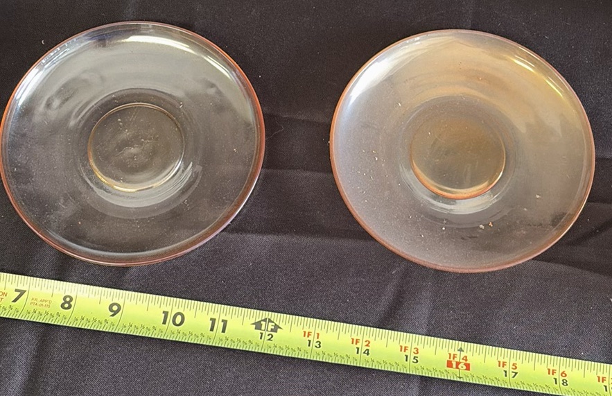 Assorted Vintage Glassware and Serving Dishes - image 9 of 9