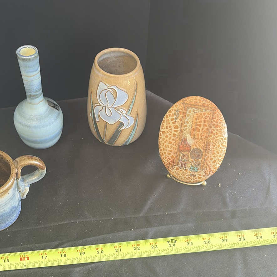 Assorted Ceramic Pitchers, Vases, Mug, Covered Containers, and Decorative Plate - image 4 of 6