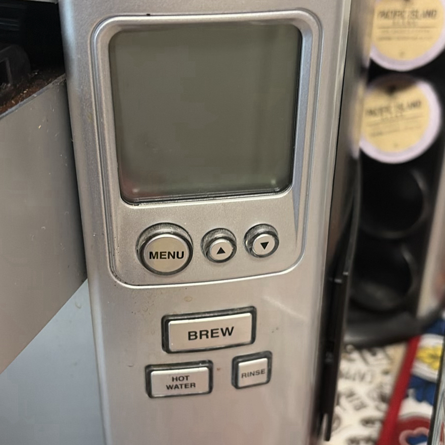 Cuisinart Single-Serve Coffee Maker and Keurig K-Cup Pod Holder - image 3 of 6