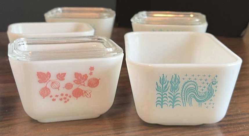 Vintage Milk Glass Food Storage Containers with Lids - image 5 of 7