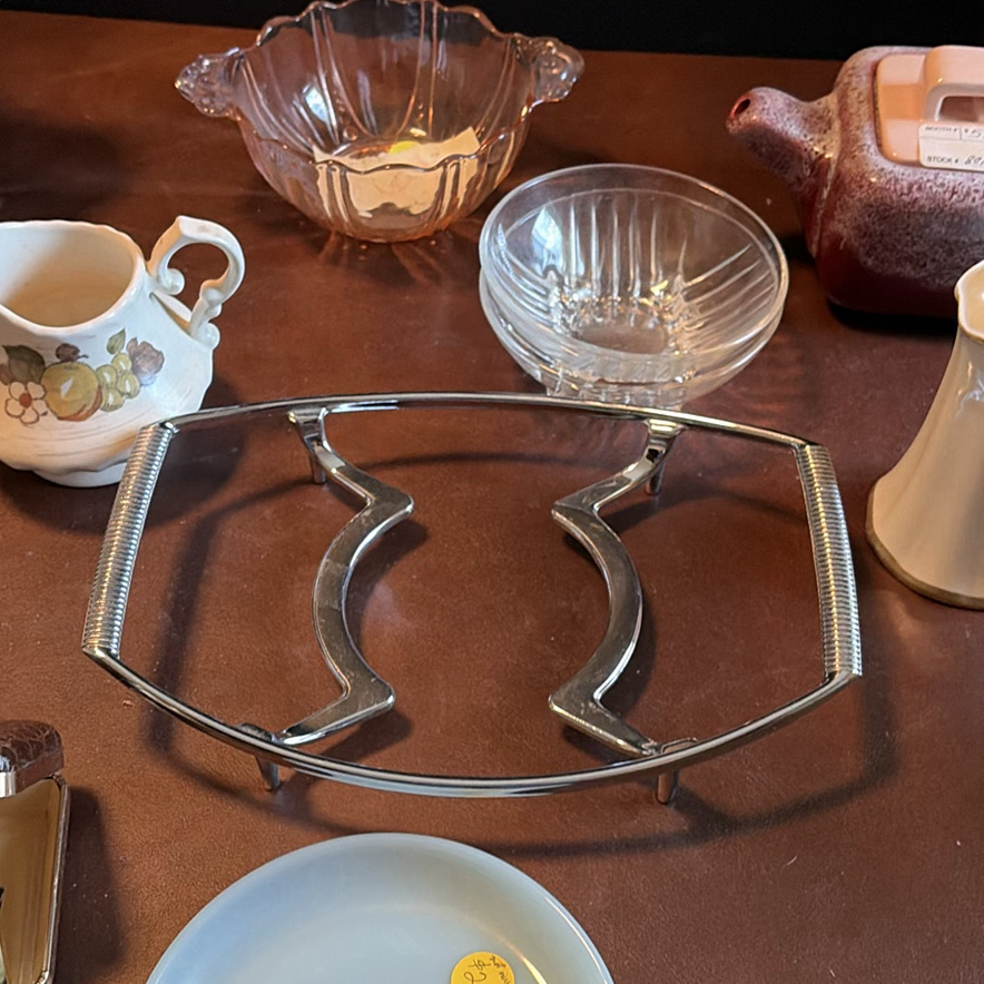 Assorted Vintage Kitchenware and Household Items - image 6 of 14