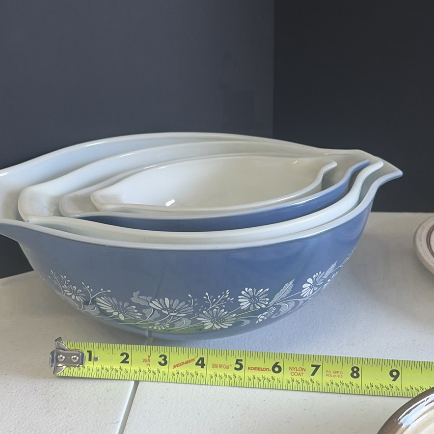 Assorted Ceramic Bakeware and Serving Plates - image 4 of 12