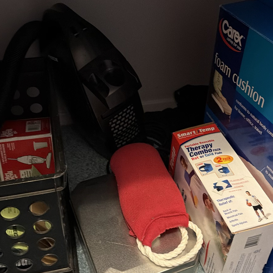 Towels, Exercise Weights, Oral-B Brush Heads, and Household Items - image 5 of 6