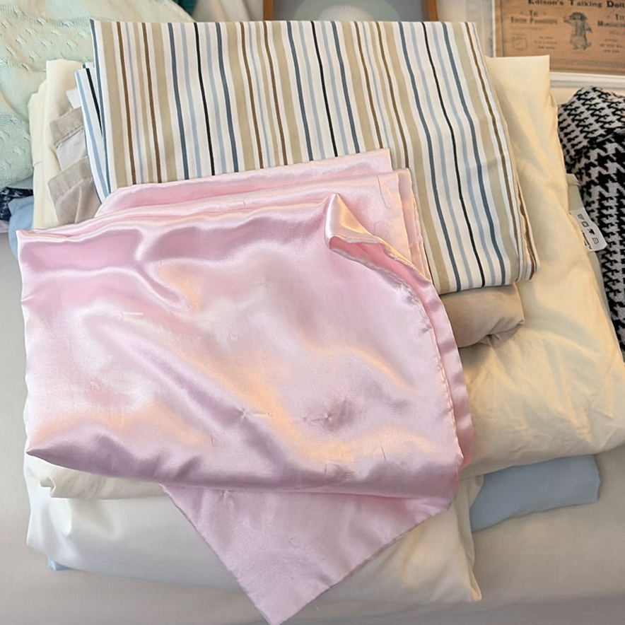 Assorted Bedding, Curtains, and Clothing Items - image 2 of 11