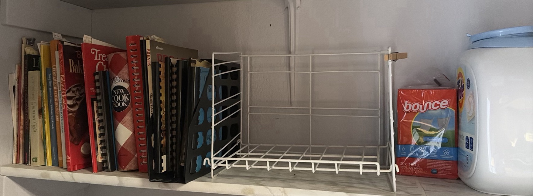 Cookbooks, Wire Shelf Basket, Laundry Supplies, and Fall Decor - image 1 of 6