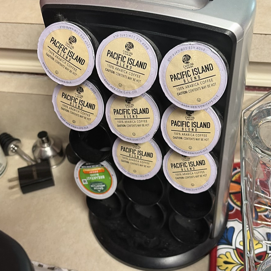Cuisinart Single-Serve Coffee Maker and Keurig K-Cup Pod Holder - image 4 of 6