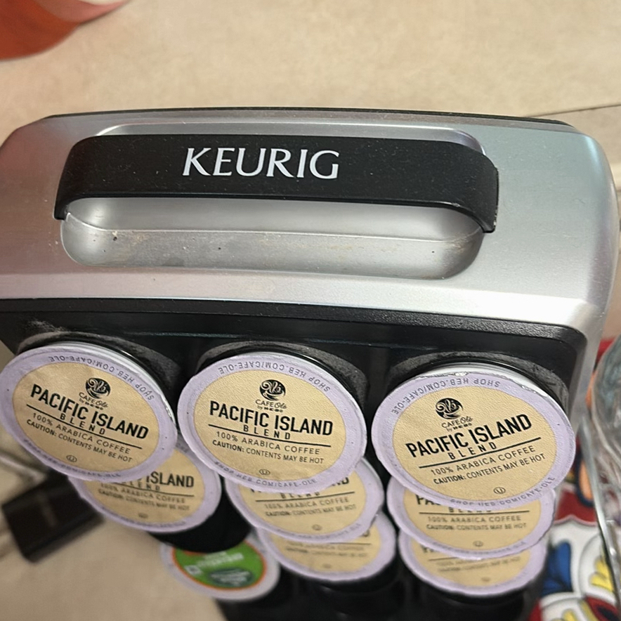 Cuisinart Single-Serve Coffee Maker and Keurig K-Cup Pod Holder - image 5 of 6