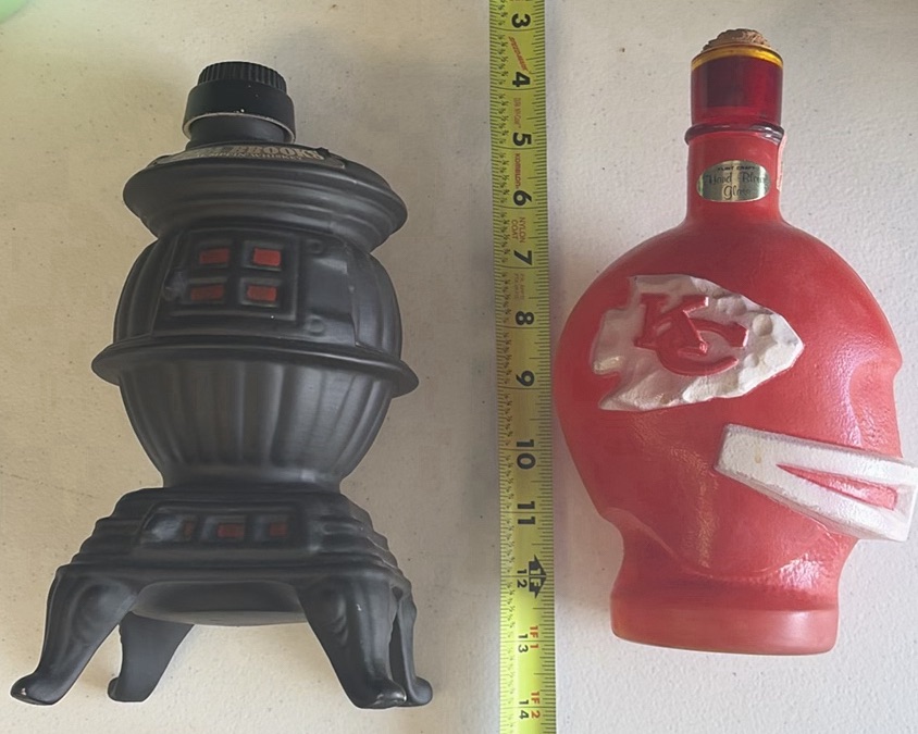 Assorted Decorative Household Items and Glassware - image 13 of 13