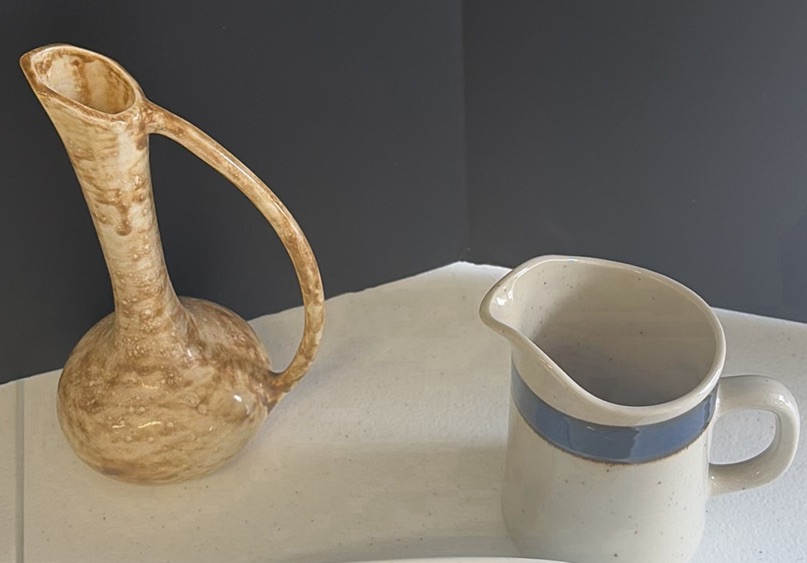 Assorted Seashells, Glass Dishes, and Ceramic Serving Pieces - image 11 of 14