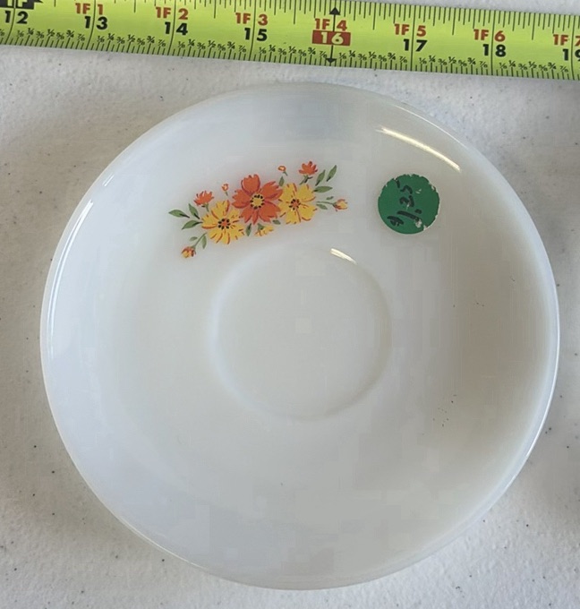 Assorted Vintage Glassware and Serving Dishes - image 2 of 16