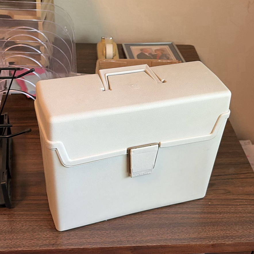 Assorted Office Supplies and Organizers - image 4 of 12