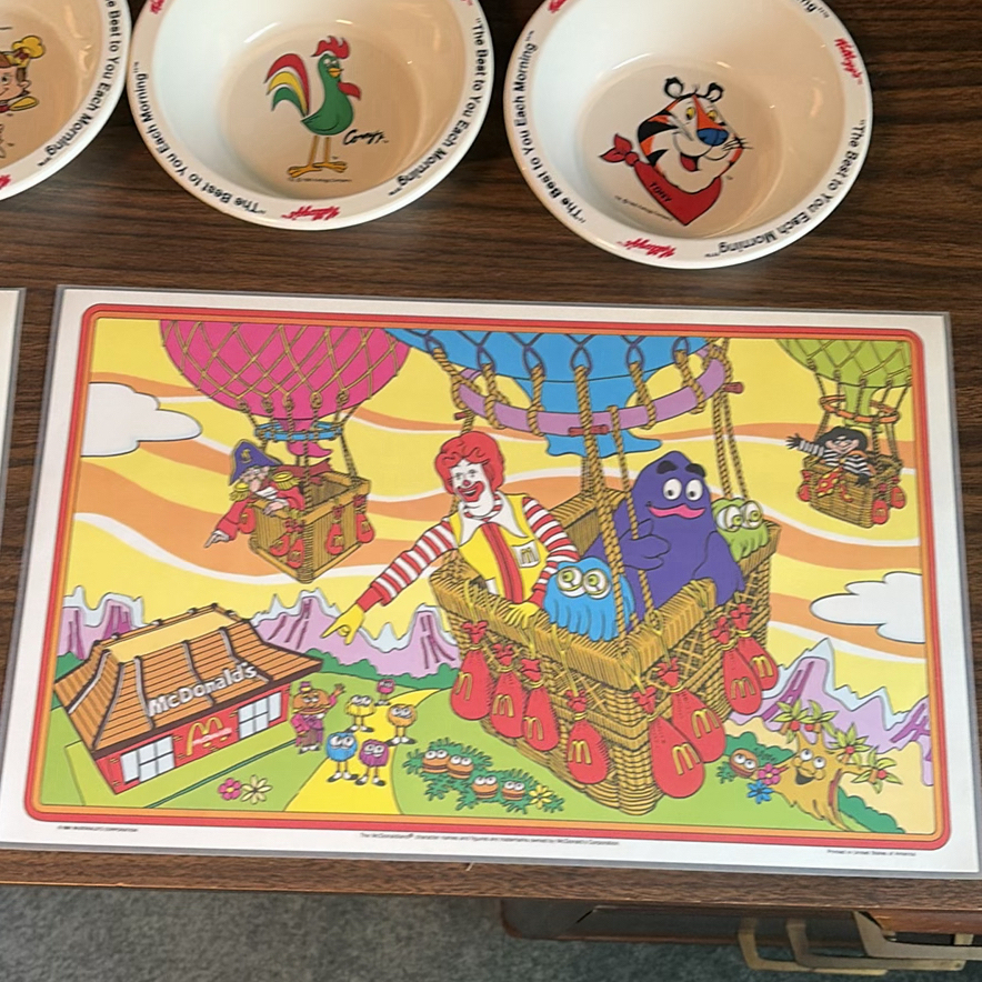 McDonald's Character Placemats, Kellogg's Cereal Bowls, and Bugs Bunny Glass - image 3 of 6