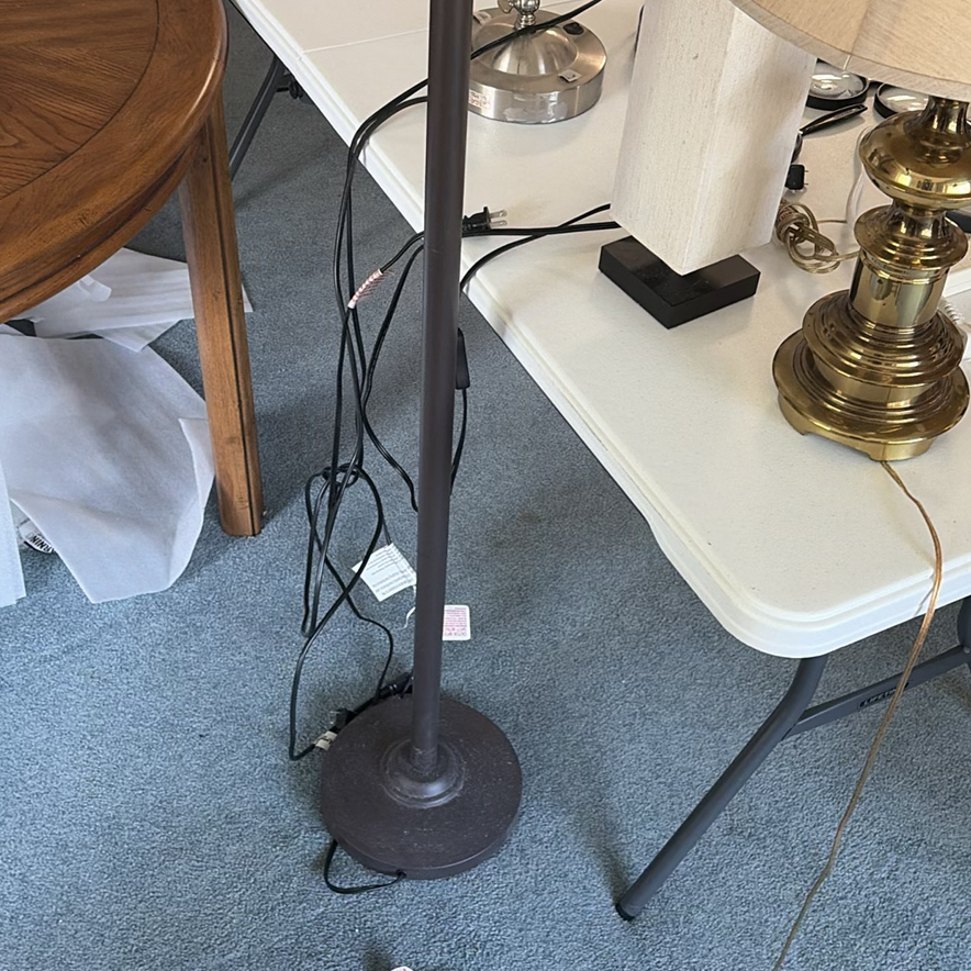 Assorted Table Lamps and Magnifying Glasses - image 8 of 9