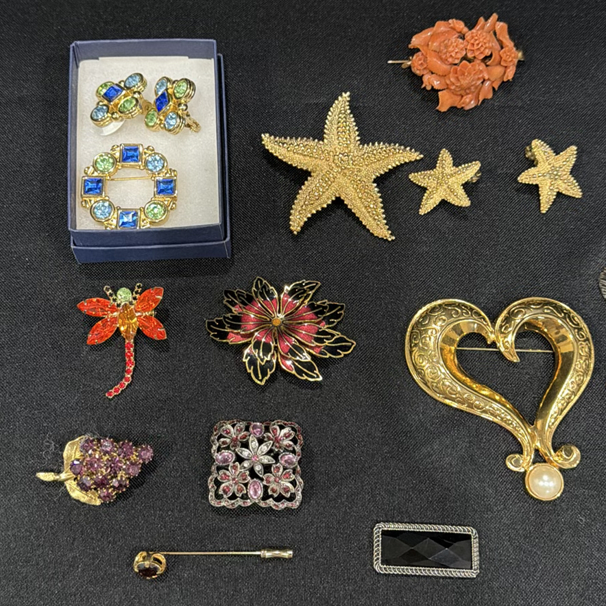 Assorted Vintage Costume Jewelry Brooches and Pins - image 2 of 3