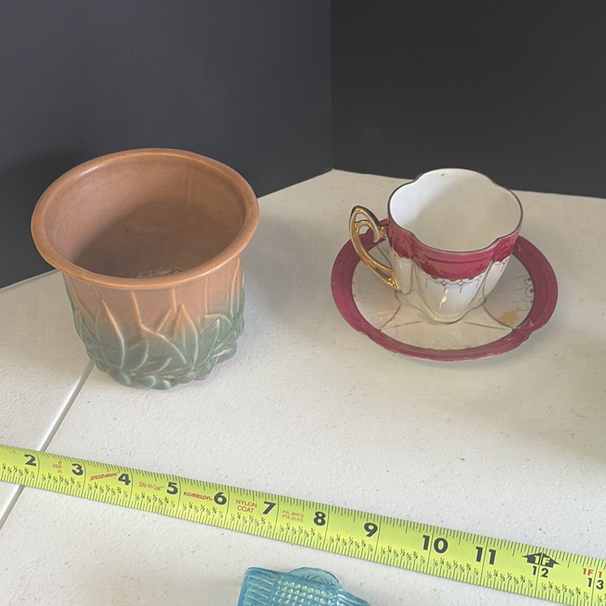 Assorted Decorative Household Items and Glassware - image 4 of 13