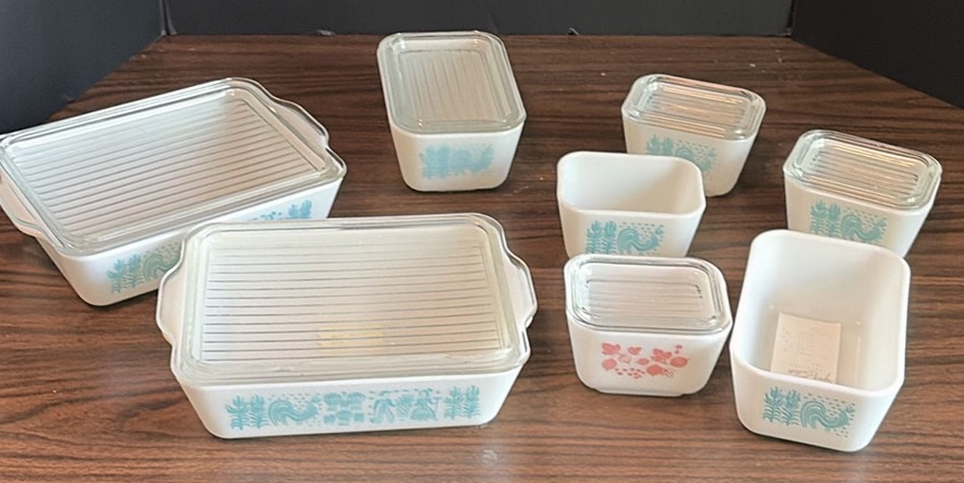 Vintage Milk Glass Food Storage Containers with Lids - image 1 of 7