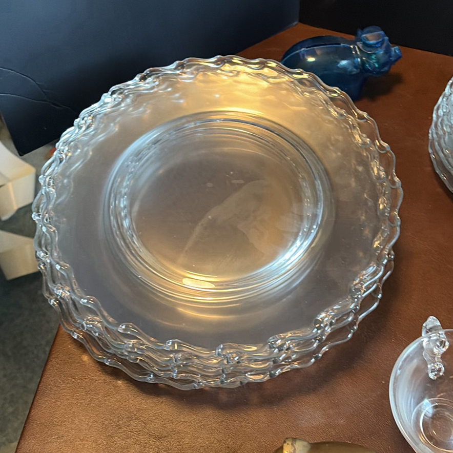 Assorted Glass Dinnerware and Decorative Items - image 3 of 14