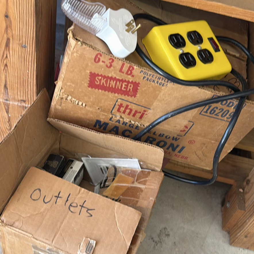 Electrical Outlets, Switches, Extension Cords, and Wiring Supplies - image 1 of 8