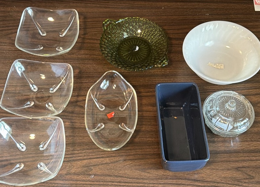 Assorted Glass and Ceramic Serving Dishes and Containers - image 1 of 6