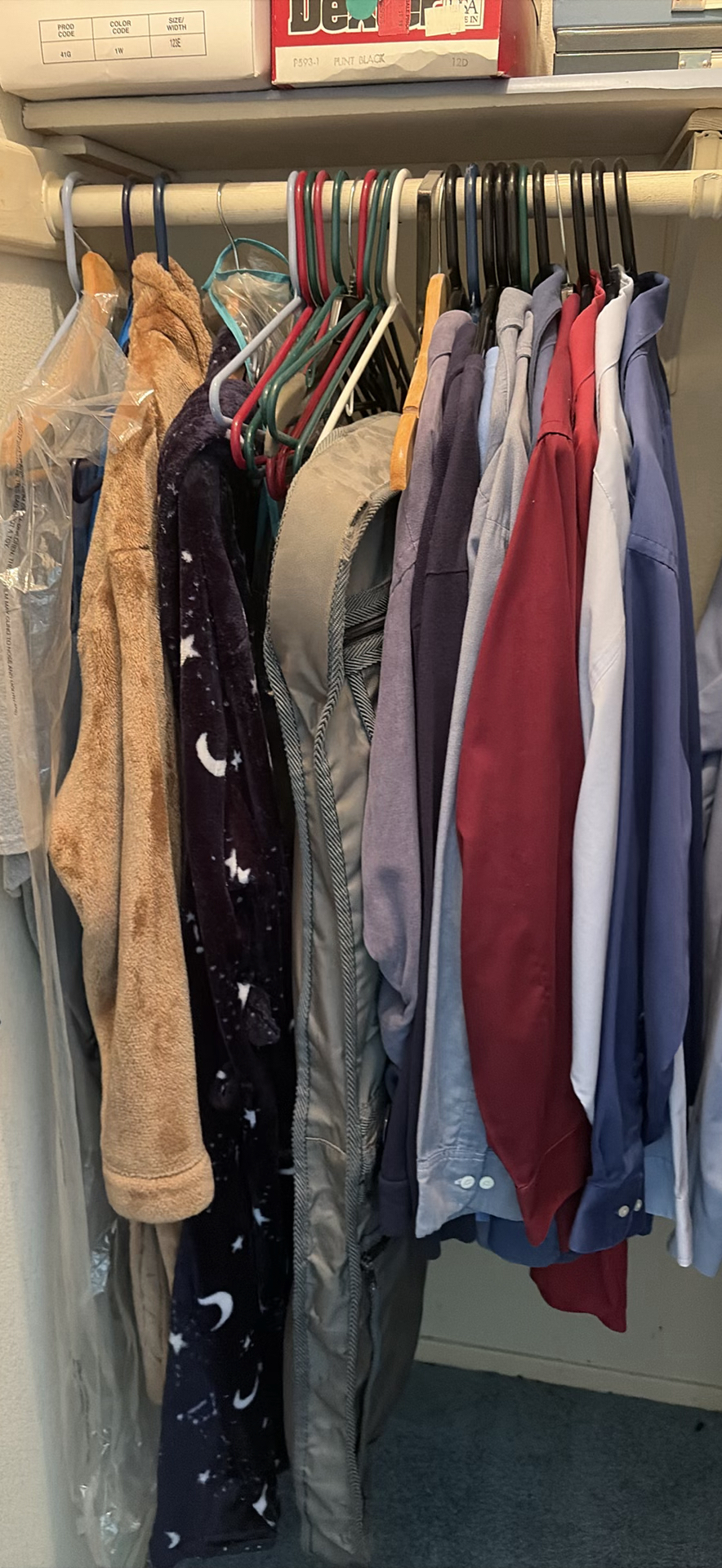 Men's Dress Shirts, Ties, and Garment Bags - image 1 of 9