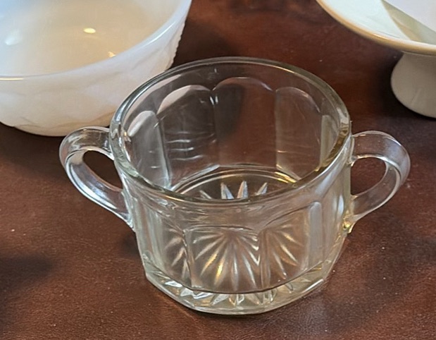 Assorted Vintage Glassware, Ceramic Bowls, Decorative Plates, and Pins - image 6 of 12