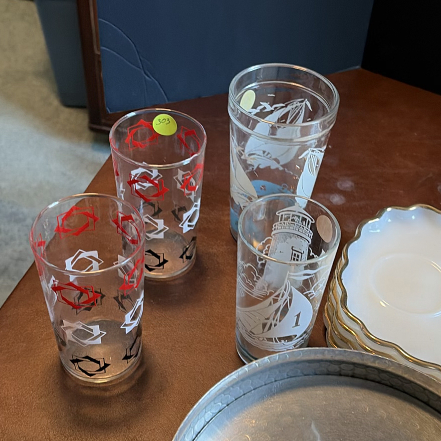 Assorted Vintage Glassware, Serving Trays, Bowls, Cups, and Metal Serving Dish - image 3 of 8