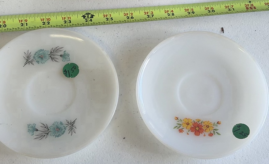Assorted Vintage Glassware and Serving Dishes - image 3 of 16